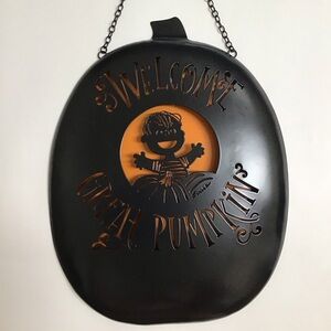 Peanuts Linus Great Pumpkin Halloween Metal 3D Wall Decor Door Hanger Hallmark